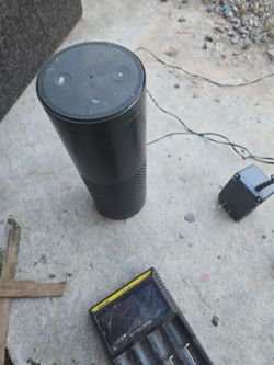 Amazon speaker 10 bucks works