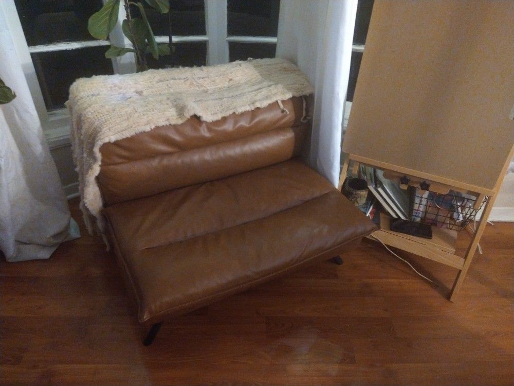 Single Couch