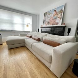 Retreat 2-Peace Chaise Sectional Sofa Right Arm