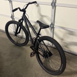 Dirt Jumper Bike