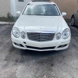 2009 Mercedes-Benz E-Class