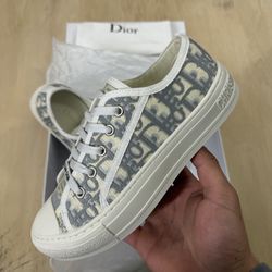 Woman Dior Shoe “Walk N Dior”