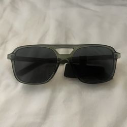 House Of Harlow  1960 Collection Green Aviator Sunglasses