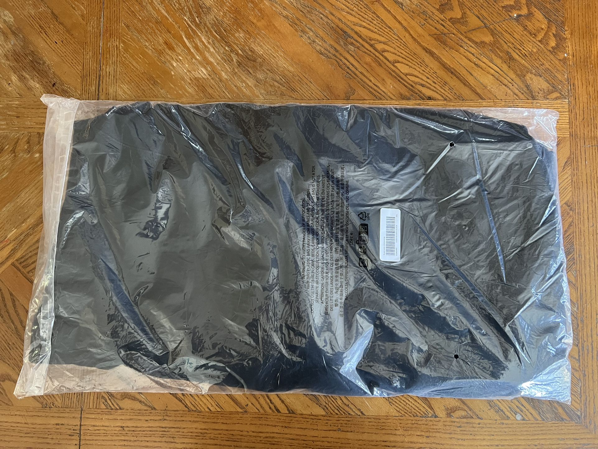 Supreme Plaid Arc Crewneck Black Size XXL