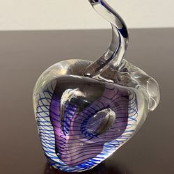 Art glass apple paperweight by USA artist Hal David Berger