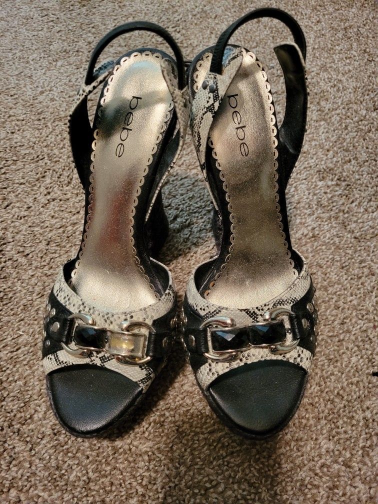 Bebe Black Wedges