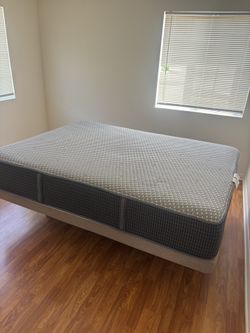 Free Beautyrest Queen Mattress