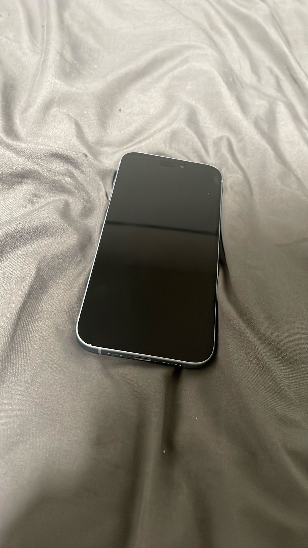 iPhone 15 Plus