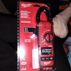 Milwaukee 600A Multimeter