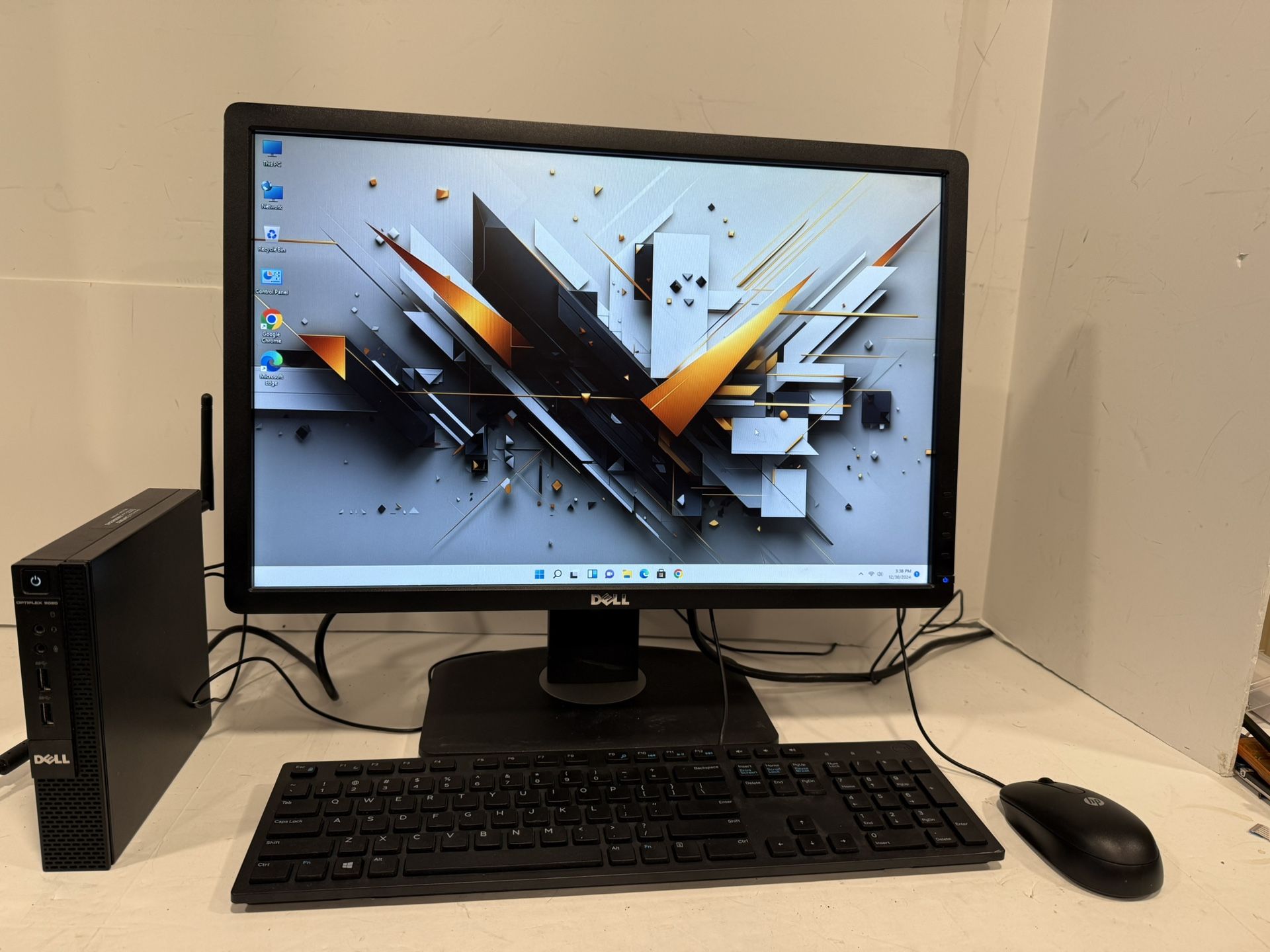 Dell Optiplex 9020M, Intel Core I7, 3.40 GHz, 16 GB RAM, 500 GB SSD, Wireless Wifi, Display Port, Windows 11 Pro 64 Bits, Office 2019