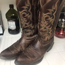 Justin Western Boots 1st $30 Takes 