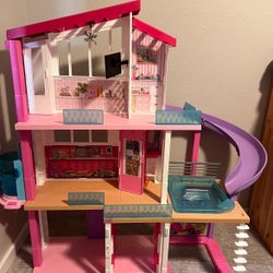 Barbie Dream Doll House