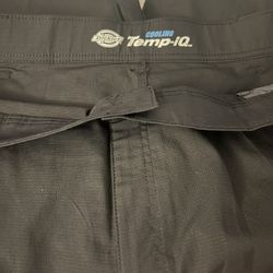Dickies Black Cooling Temp-i Q Regular Fit Shorts 