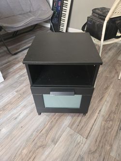 Night stand