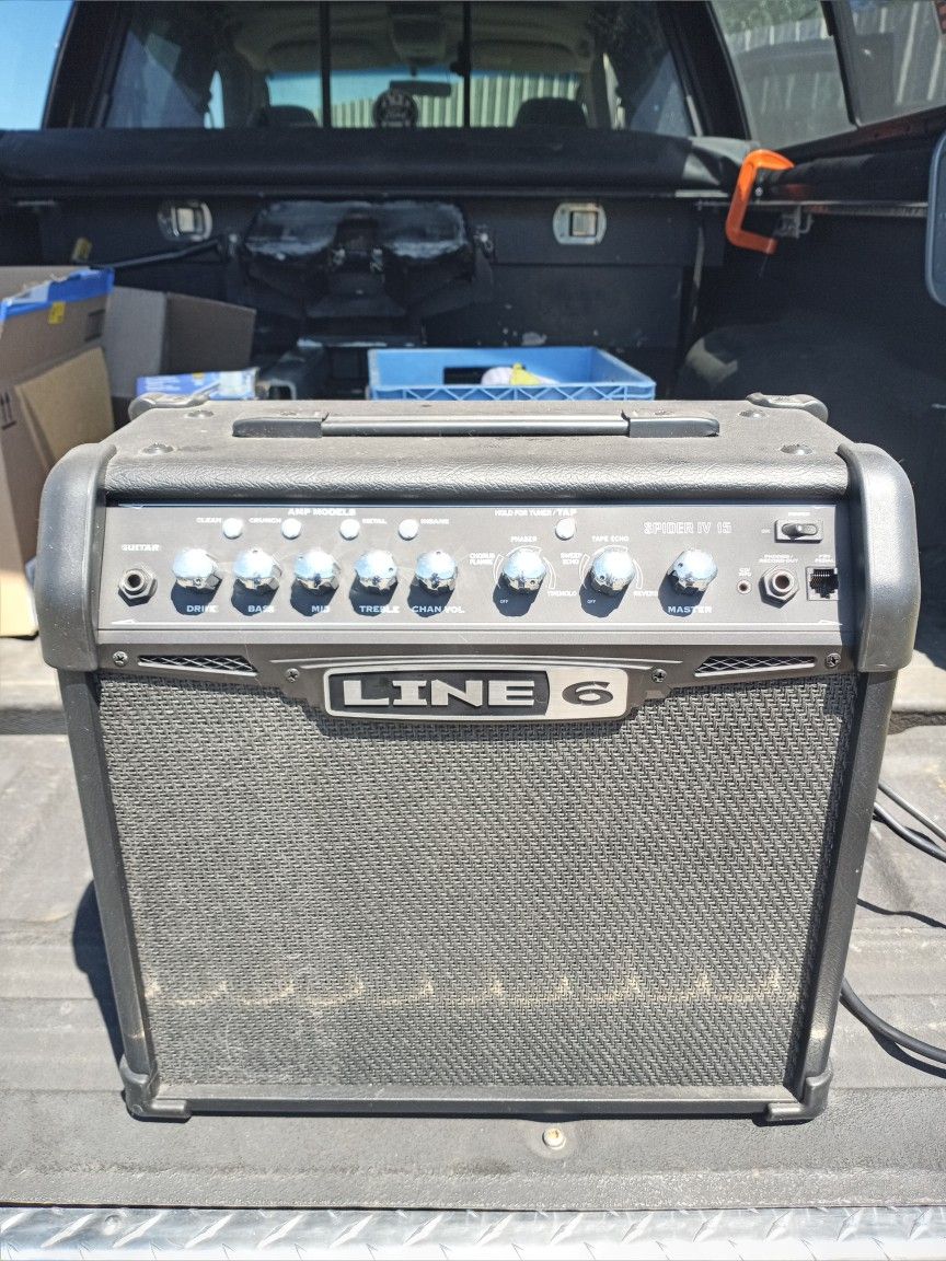 Line 6 AMP FOR ELECTRIC  GUITARS