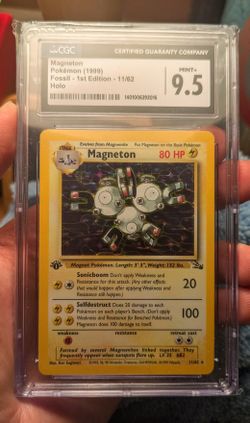 Magneton 11/62 1st Edition Fossil Holo CGC 9.5 Mint+ 