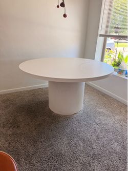 Dinning Table