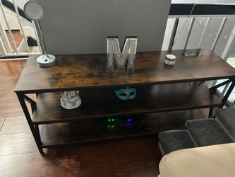 YAHEETECH TV STAND UP TO 65''