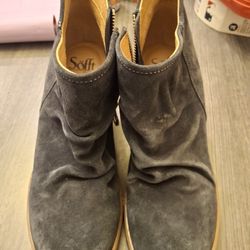 Womens Size 8.5 Sofft Siri Suede Wedge Booties Boots Dark Blue Soft Slouch 