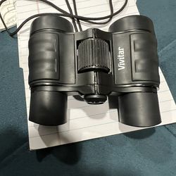 Vivitar Binoculars