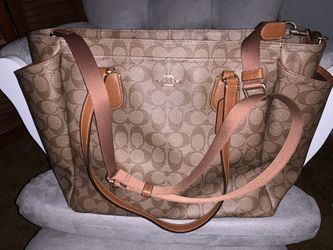 Coach diaper bag w/changing pad