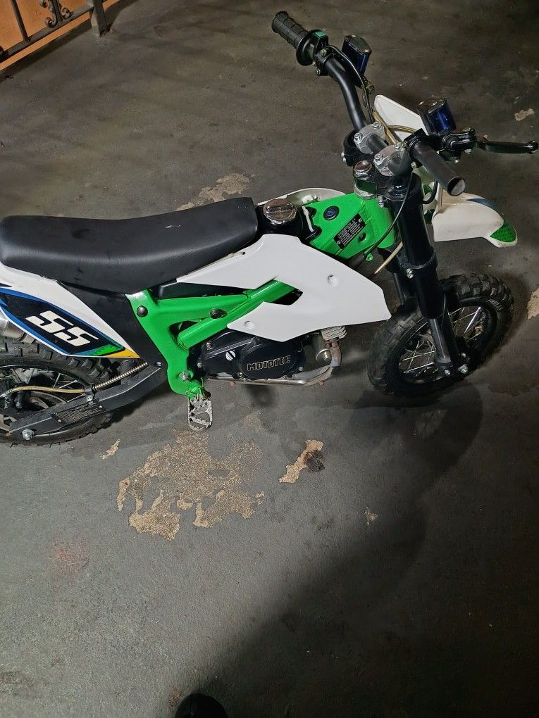 Hooligan 60cc Dirt Bike Electric Start New!!!