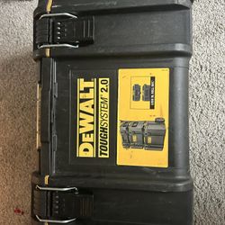Dewalt Box