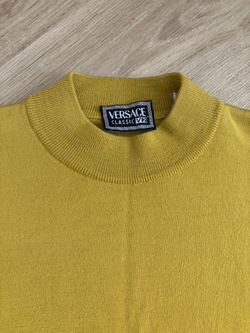 Vintage Versace Classic V2 Yellow Merino Wool Sweater Made in Italy Men’s Large
