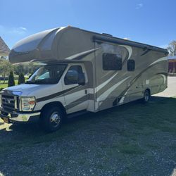 2016 Four Winds Ford -540