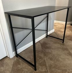 (NEW) 40” Wide Computer Desk