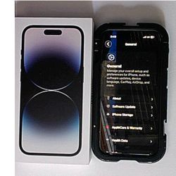 **REDUCED PRICE** Mint iPhone 14 Pro 128GB (Unlocked) – Space Black w/ SmallRig Studio Enclosure