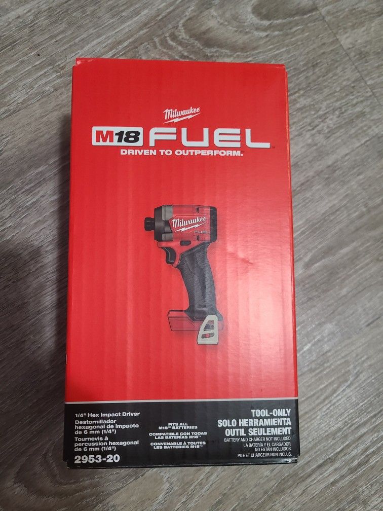 Milwaukee Fuel Impact Driver 