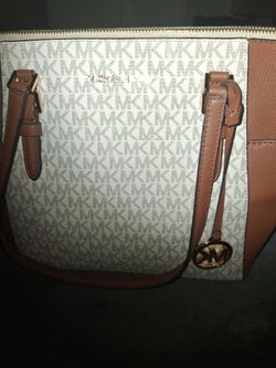 Mk purse