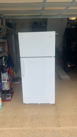 Refrigerator freezer Frigidaire