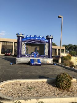 15x15 Medieval Castle With Obstacles For $1850