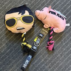 2 DOG TOYS ELVIS & PINK FLOYD & AC/DC DOG COLLAR  LARGE