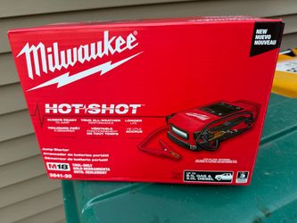 Brand new M18 18V Lithium-Ion Cordless 2000 Peak Amp HOTSHOT Jump Starter (Tool-Only)