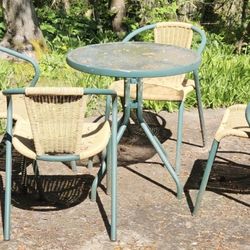 Patio Table With 4 Chairs