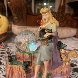 Aurora Sleeping Beauty Small Snow Globe