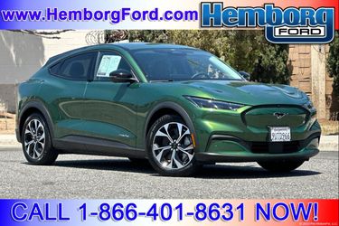 2025 Ford Mustang Mach-E