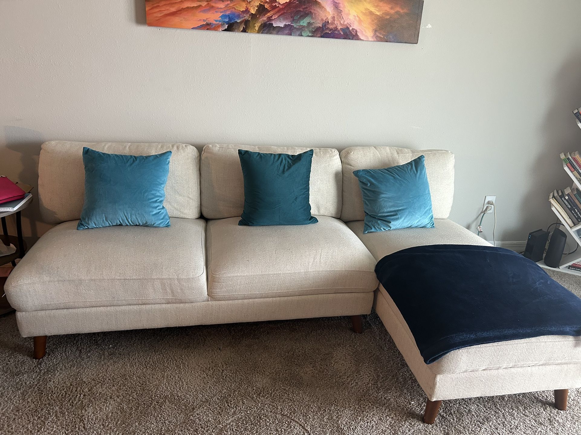 Beige Sofa/detached Sectional 
