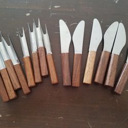 Lot Of Matching 14 Hourderve Servers