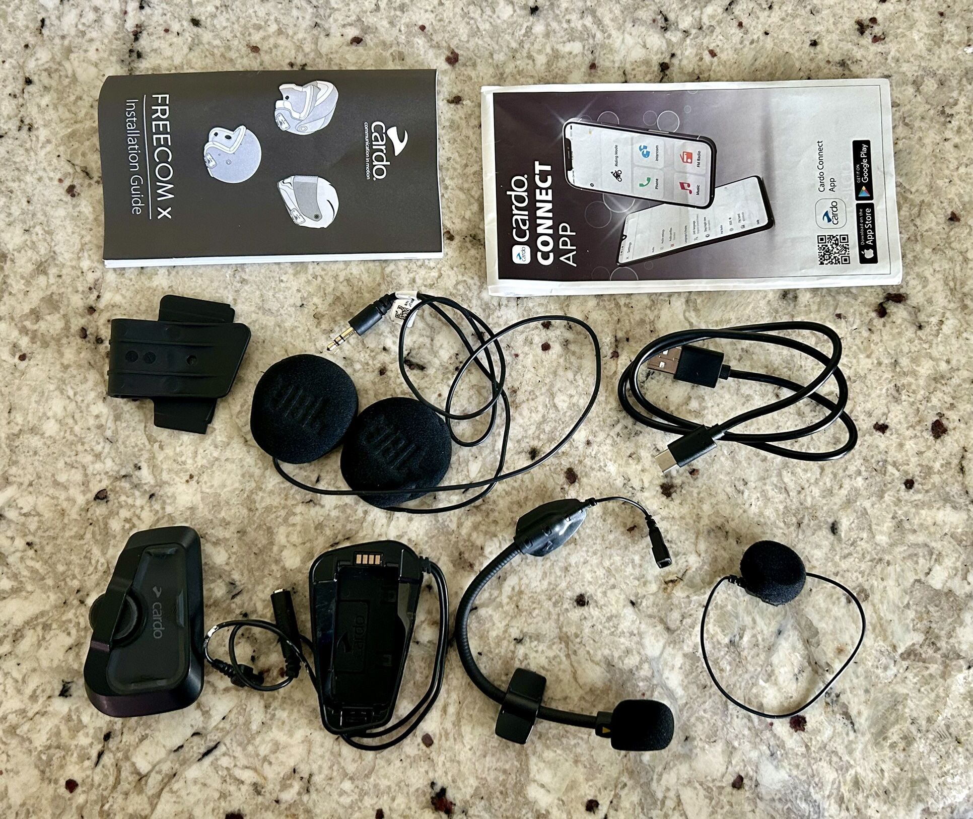 Cardo Freedom X Helmet Comm