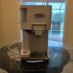 Ice Cream Maker 