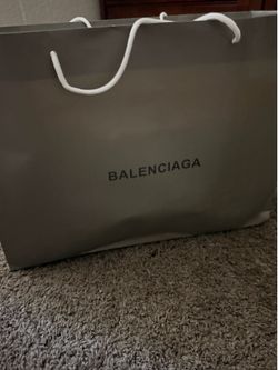 BALENCIAGA size 8.5
