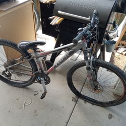Trek 3500 Mountain Bike 