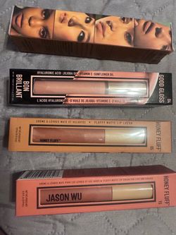 MAC Lip Gloss and Lip Cream Set of 4