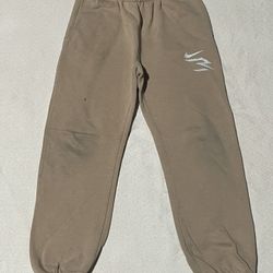Clothes ( Nike Kids Sweat Pants)