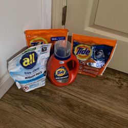 Laundry Detergent Bundle