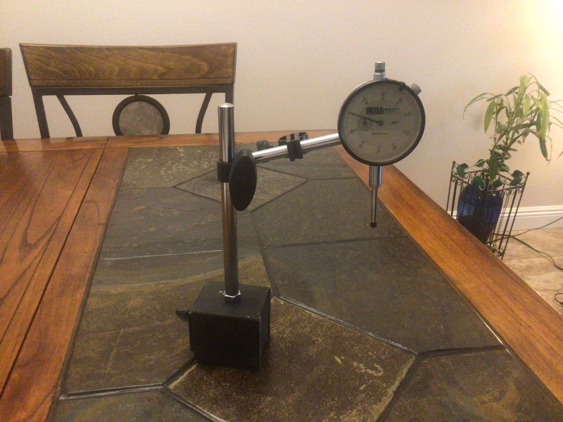 Fine Adjustment Magnetic Base And Indicator